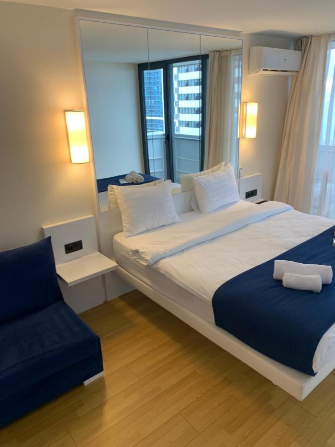 Orbi City Suitesバトゥーミ エクステリア 写真