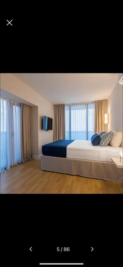 Orbi City Suitesバトゥーミ エクステリア 写真