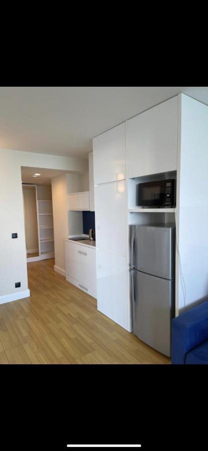Orbi City Suitesバトゥーミ エクステリア 写真